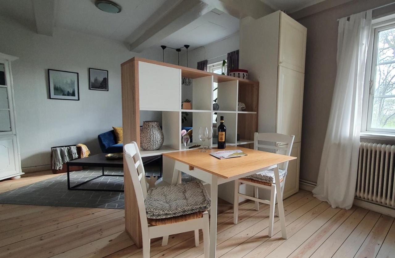 Alter Priesterhof - Idyllische Ferienhausvermietung Нюкебинґ-Фальстер Екстер'єр фото